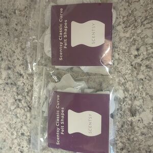 NIB Scentsy Classic Curve Felt Shapes